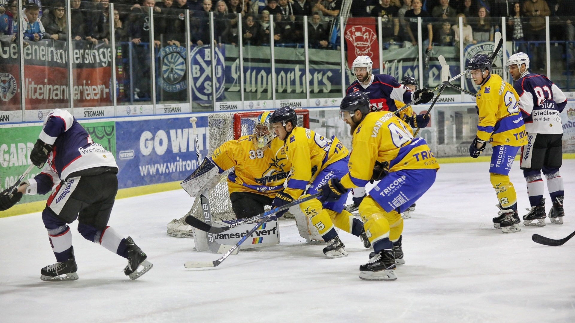 Blue Devils Weiden vs. Tilburg Trappers (1-6)