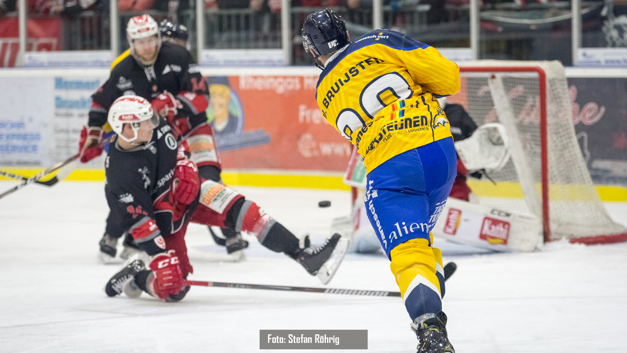 Saale Bulls Halle vs. Tilburg Trappers (2-5)