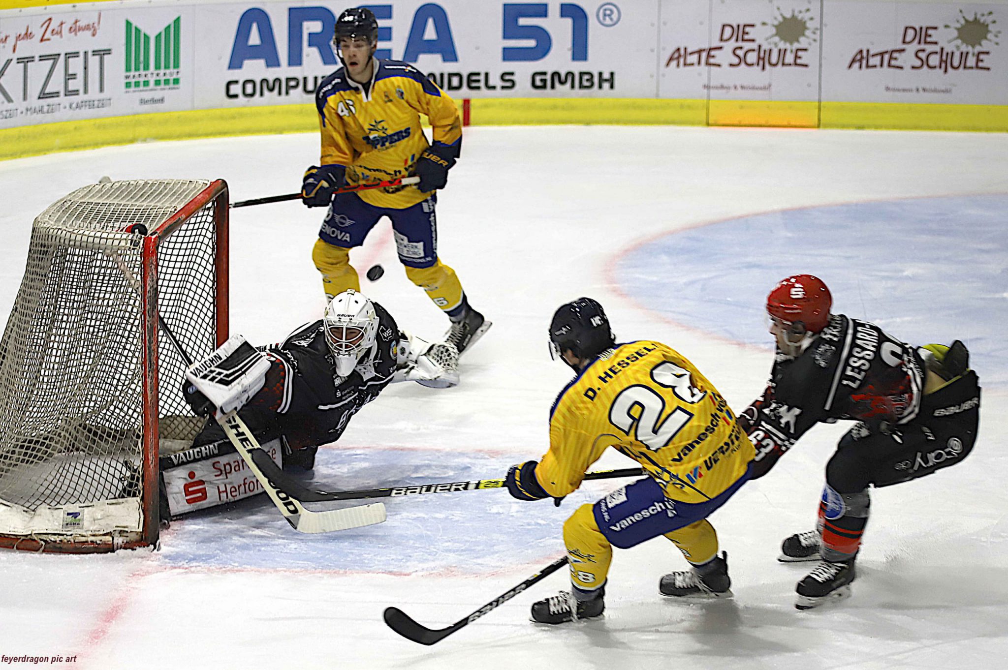 Herforder EV vs. Tilburg Trappers (2-9)