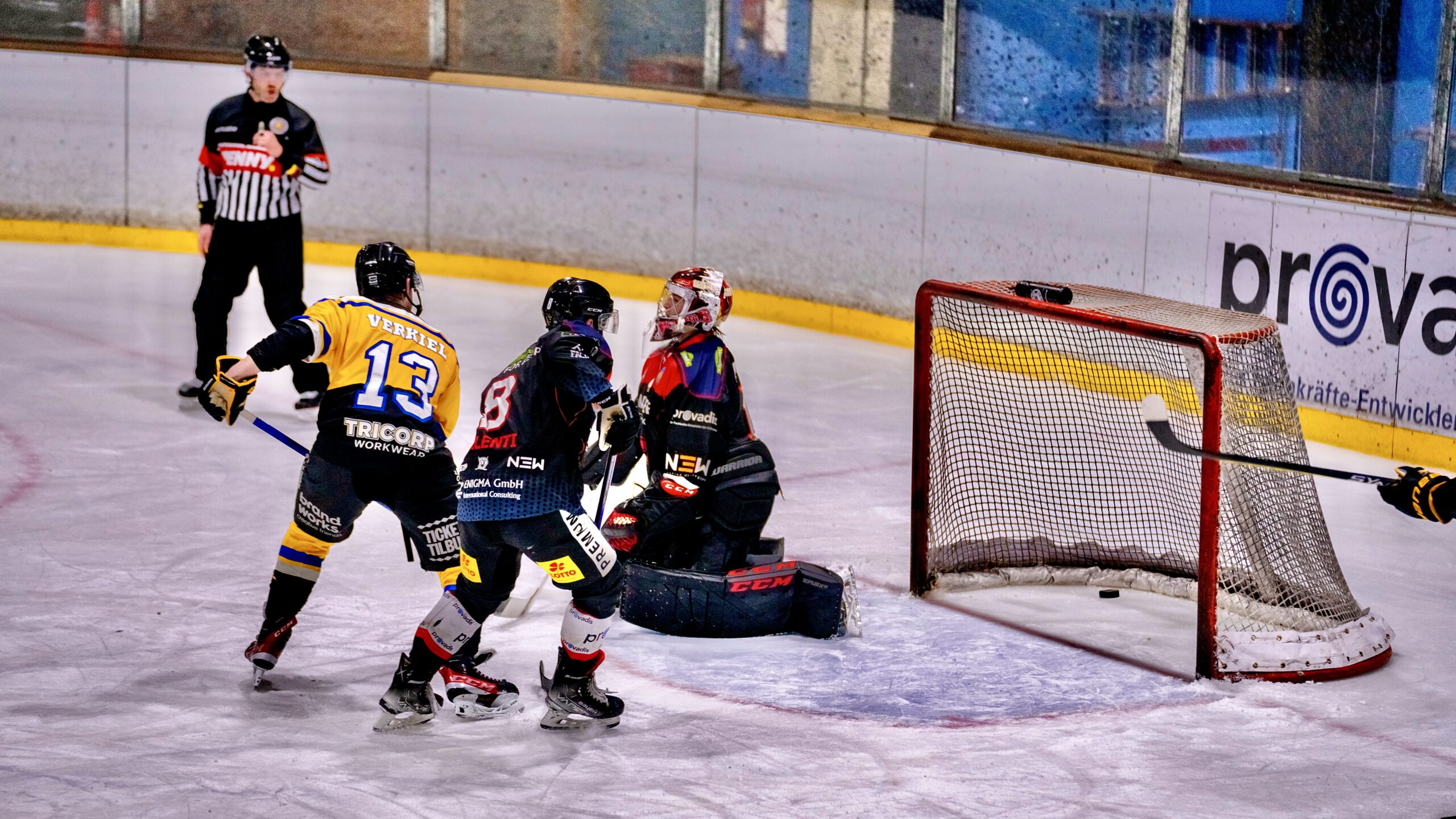 EC Diez-Limburg vs. Tilburg Trappers (2-5)